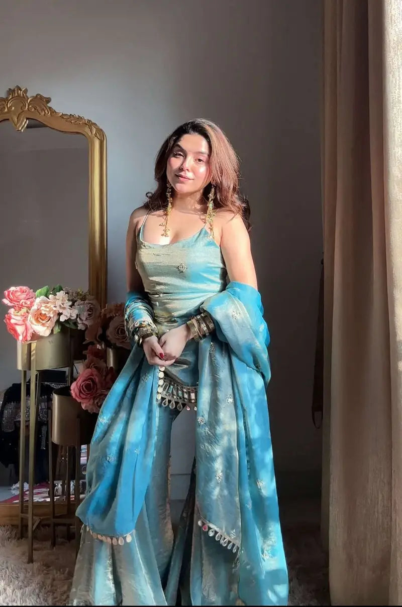 Lehenga Cholis